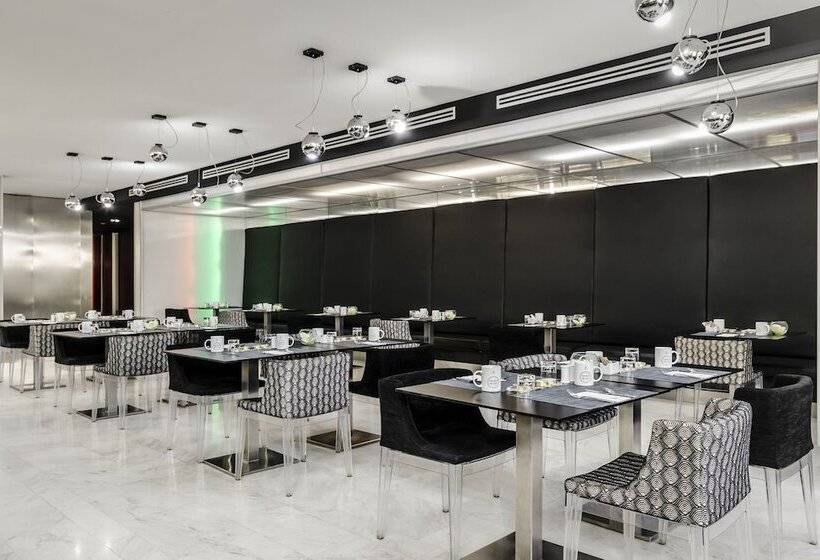 Отель Ikonik Anglí