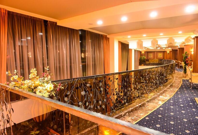 فندق Mercure Sofia City