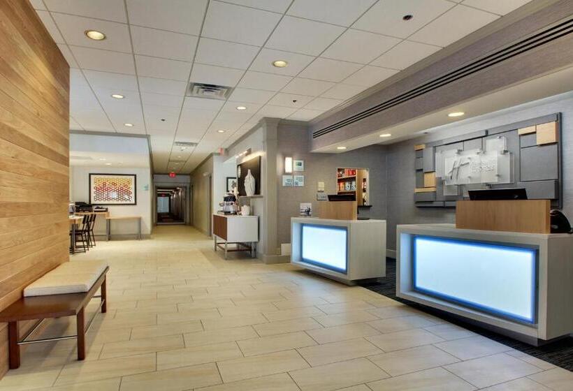 فندق Holiday Inn Express Poughkeepsie, An Ihg