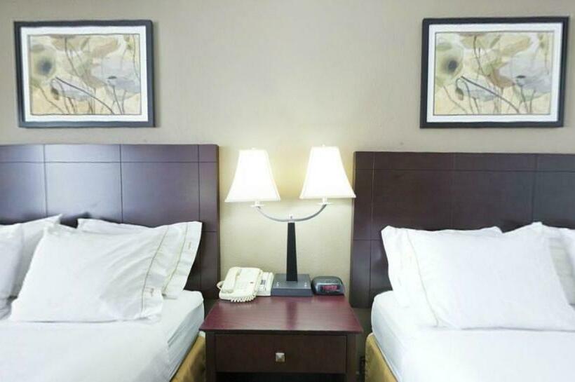 酒店 Holiday Inn Express & Suites Chicago Deerfield Lincolnshire, An Ihg