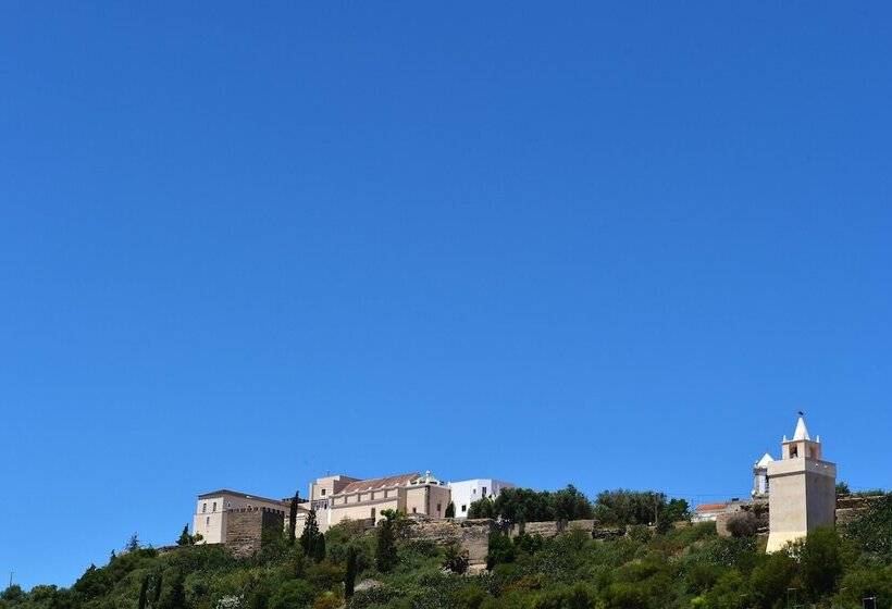 فندق Pousada Castelo De Alcacer Do Sal