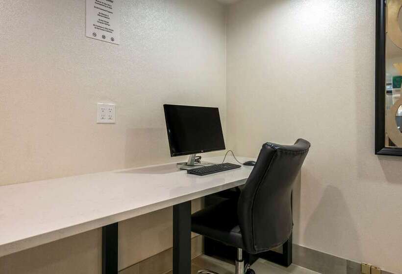 هتل Quality Inn St. Augustine Outlet Mall