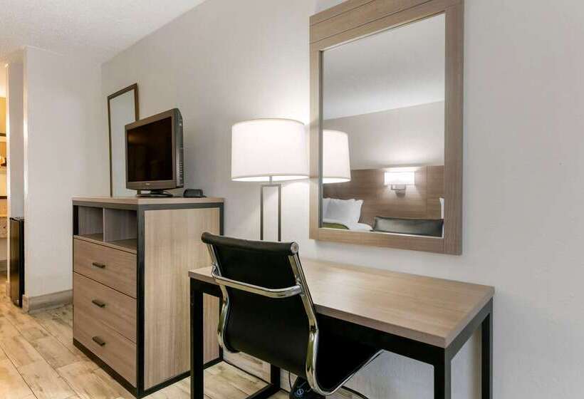 هتل Quality Inn St. Augustine Outlet Mall