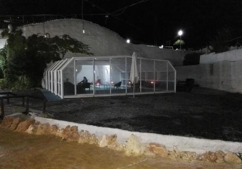 هتل روستایی Cuevas Abuelo Ventura