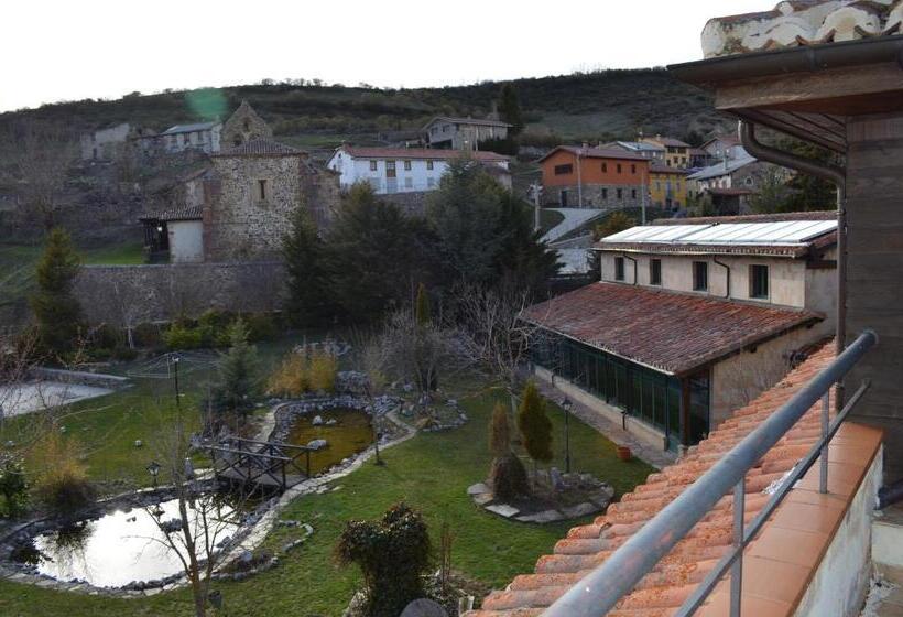 교외 호텔 Posada Fuentes Carrionas