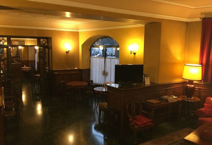 酒店 Albergo Le Due Corti
