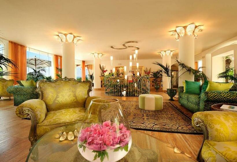 ホテル Alberi del Paradiso