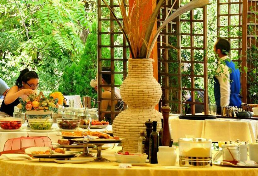 ホテル Alberi del Paradiso