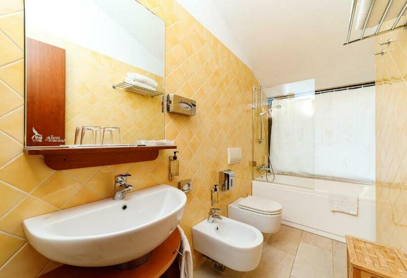 ホテル Alberi del Paradiso