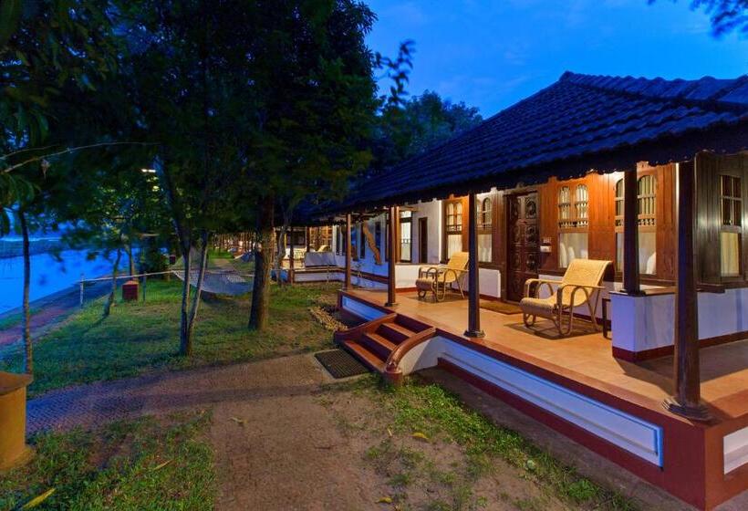 בית מלון כפרי Coconut Lagoon Kumarakom  A Cgh Earth Experience