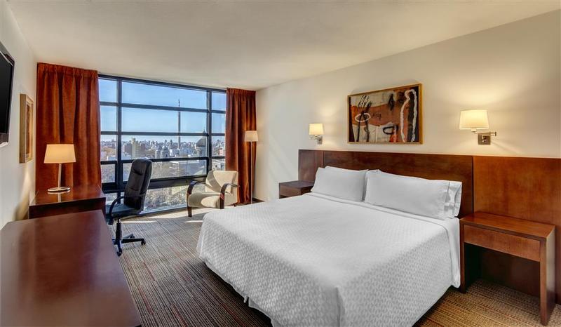 هتل Four Points by Sheraton Montevideo