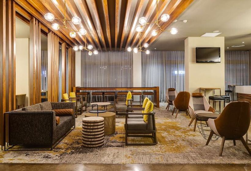 ホテル Garden Court Victoria Junction