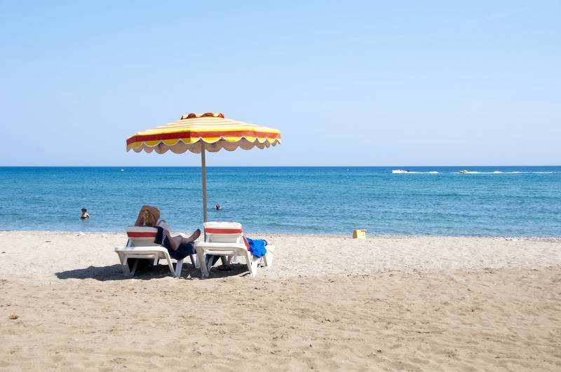 هتل Lardos Bay