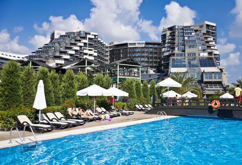 Limak Lara Deluxe Hotel & Resort Antalya