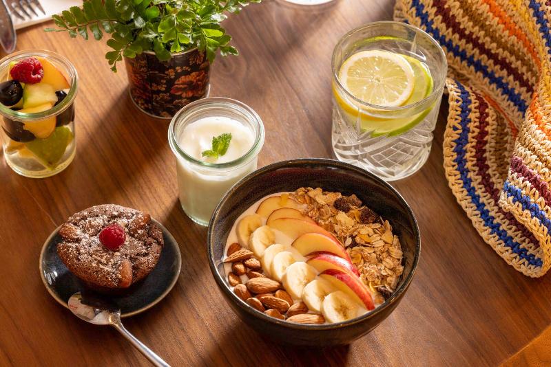 Отель Maxim Opera