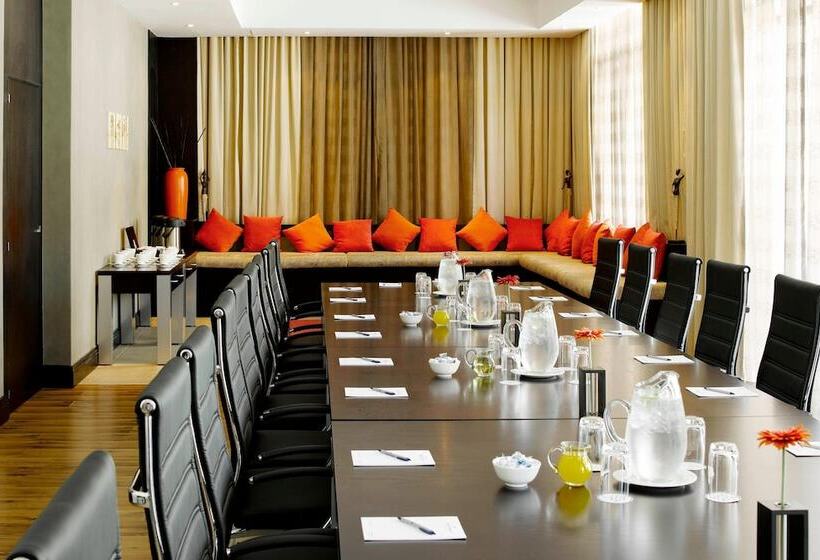 Protea Hotel By Marriott Cape Town North Wharf