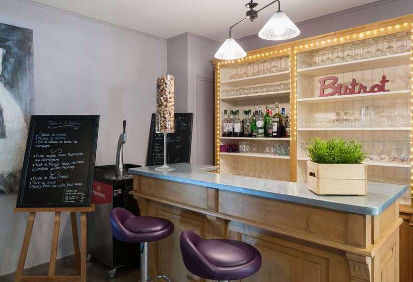 هتل The Originals City, Hôtel La Saulaie, Saumur Ouest