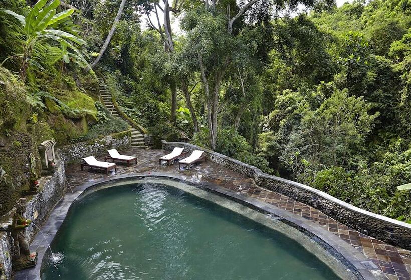 هتل Tjampuhan Spa