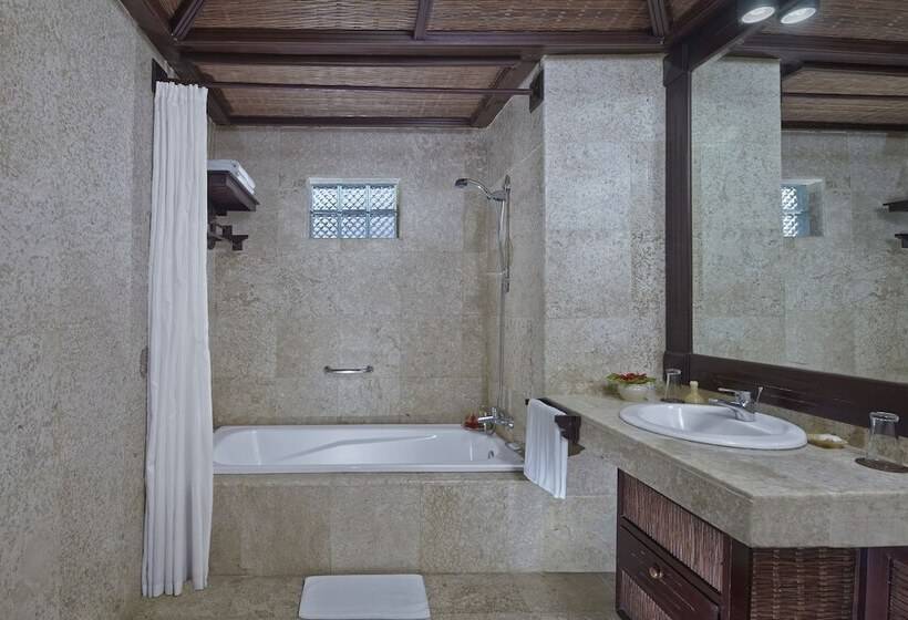 هتل Tjampuhan Spa
