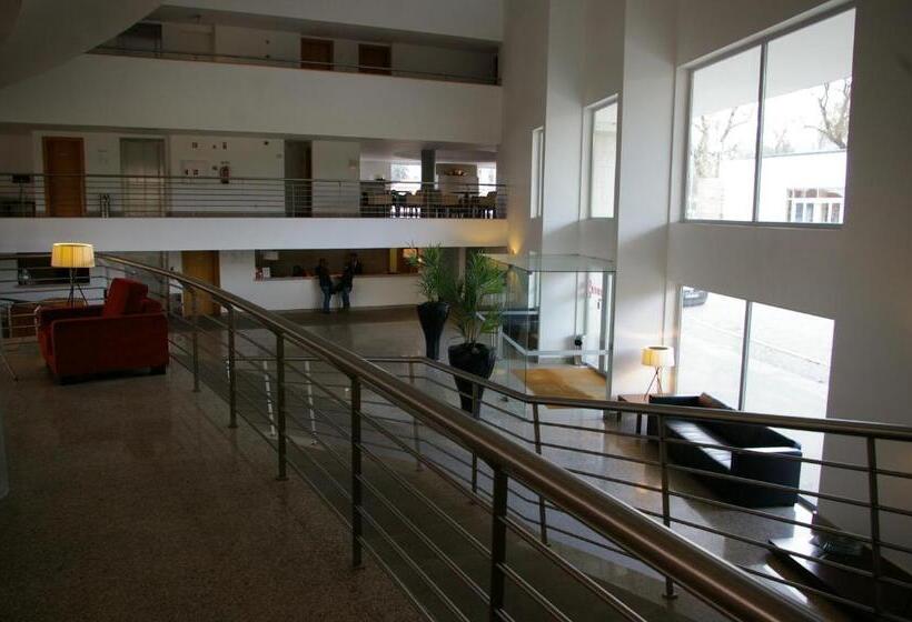 בית מלון כפרי Turismo De Trancoso