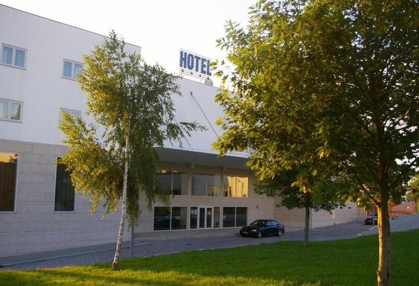 בית מלון כפרי Turismo De Trancoso