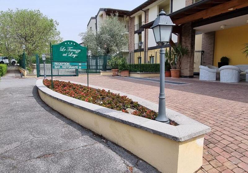 Le Terrazze Sul Lago Hotel & Residence