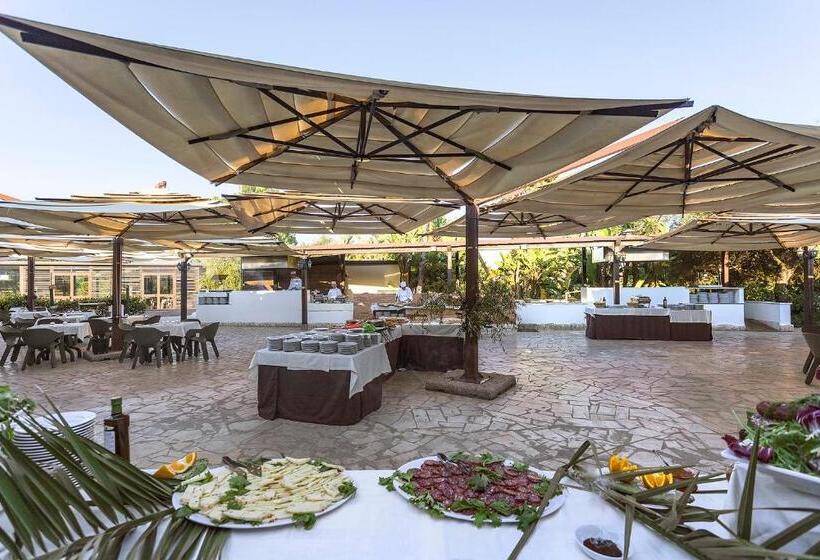 Voi Arenella Resort