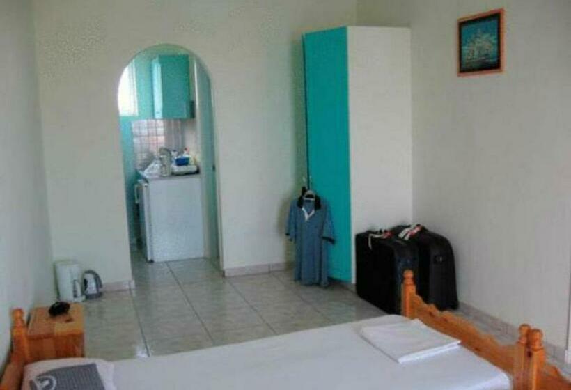 Vossos Hotel Apartments