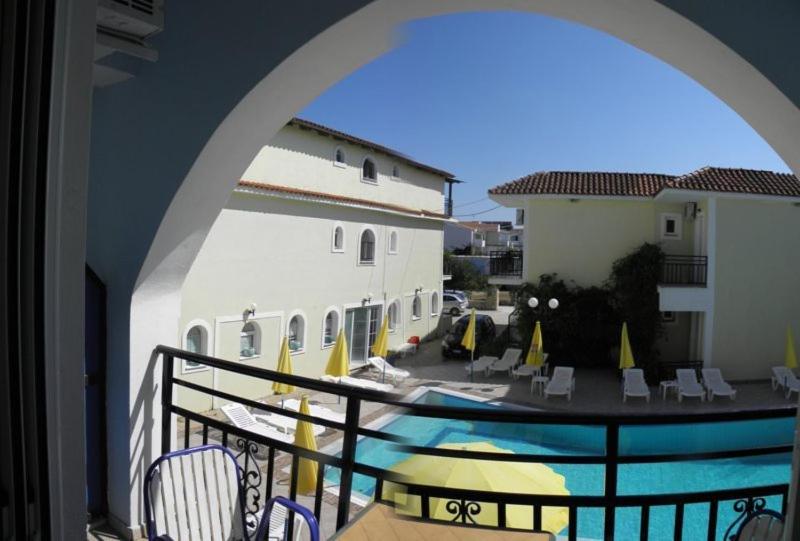 Vossos Hotel Apartments