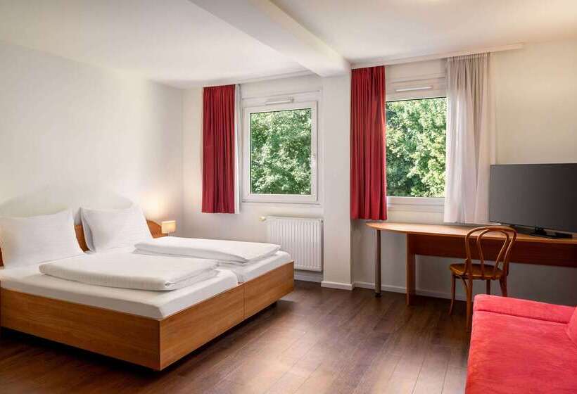 בית מלון כפרי Amedia Express Sattledt, Trademark Collection By Wyndham