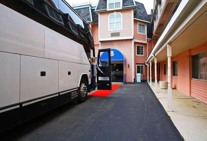 בית מלון כפרי Best Western Greenfield Inn