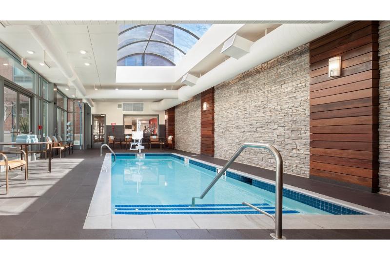 هتل Courtyard By Marriott Boston Brookline