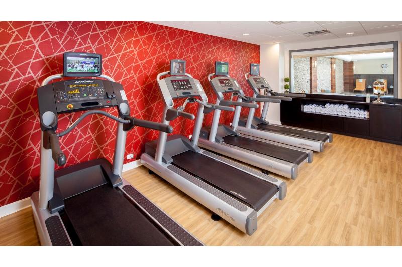 هتل Courtyard By Marriott Boston Brookline