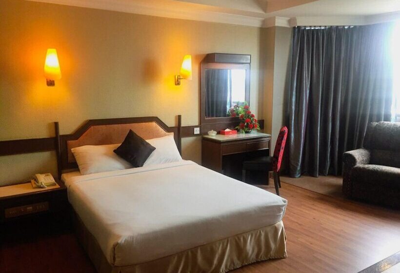 هتل Grand Crystal Kedah