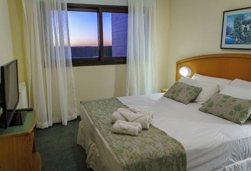 هتل Hostal Del Sol