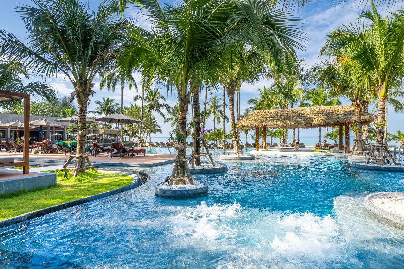 هتل La Flora Khao Lak   Sha Extra Plus