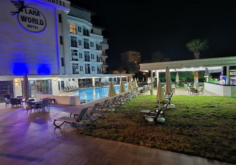 هتل Lara World