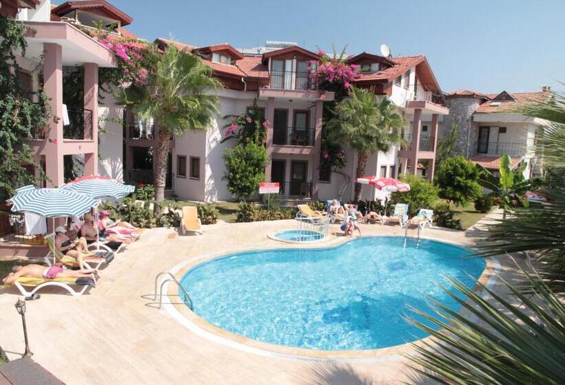 هتل Minta Apartments