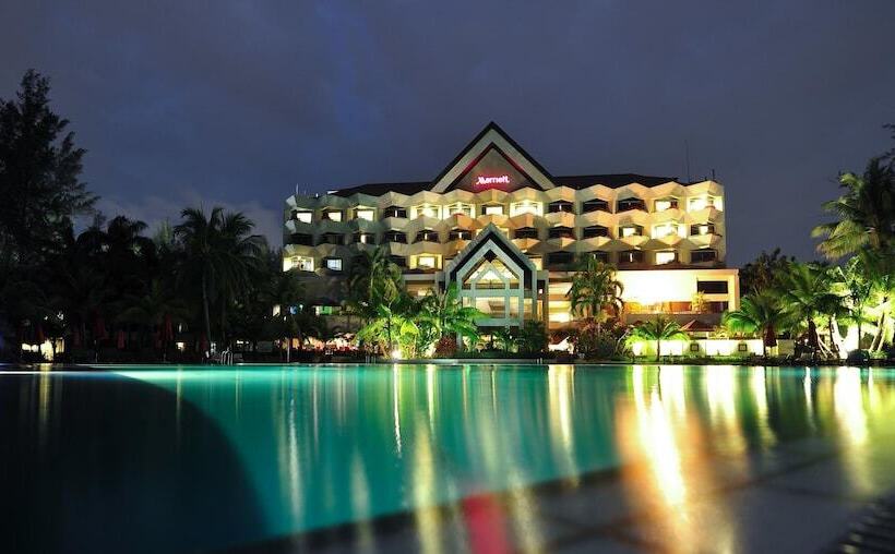 هتل Miri Marriott Resort & Spa