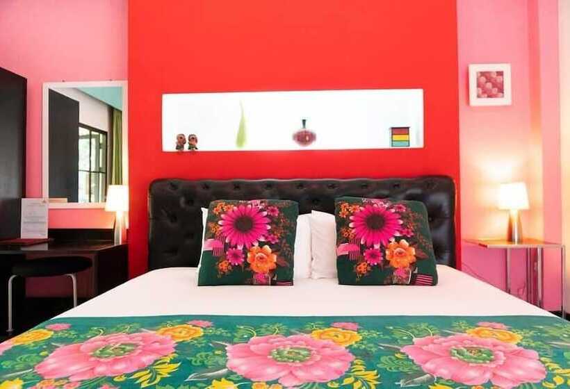 هتل Phu Jaya Floresta Resort By Alphatel