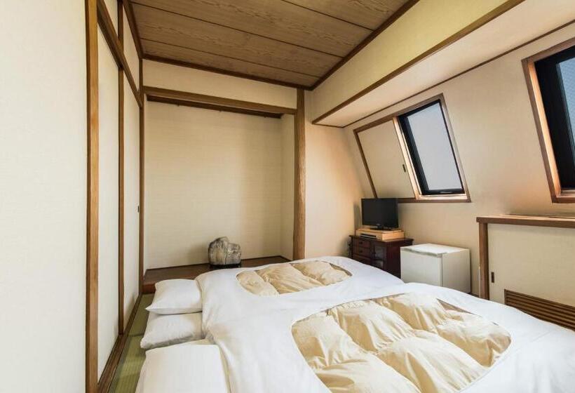 酒店 The B Sangenjaya