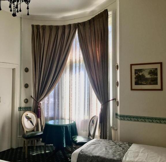 ホテル Toorak Manor