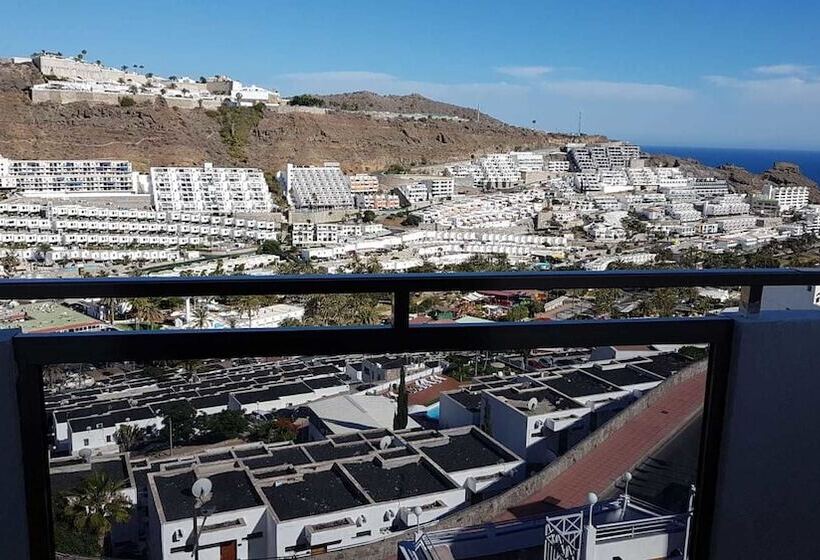 Apartamentos Montesol