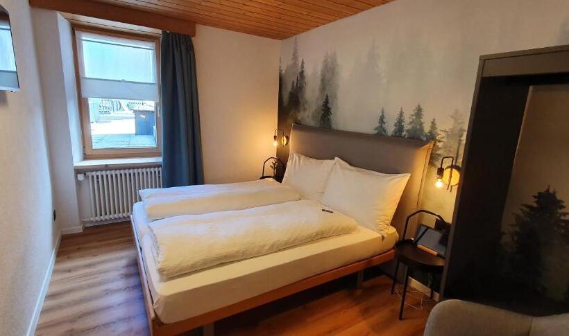 Schorta S Hotel Alvetern