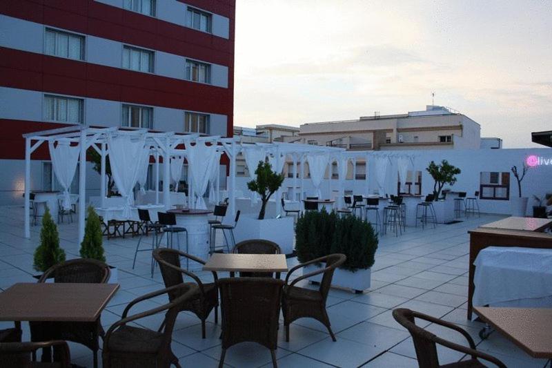 فندق Acosta Centro