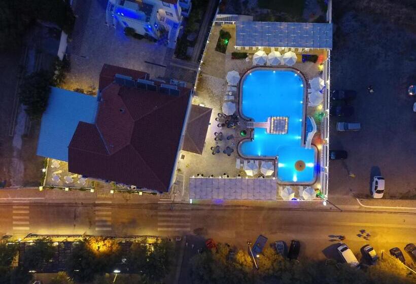 בית מלון כפרי Aphrodite Beach