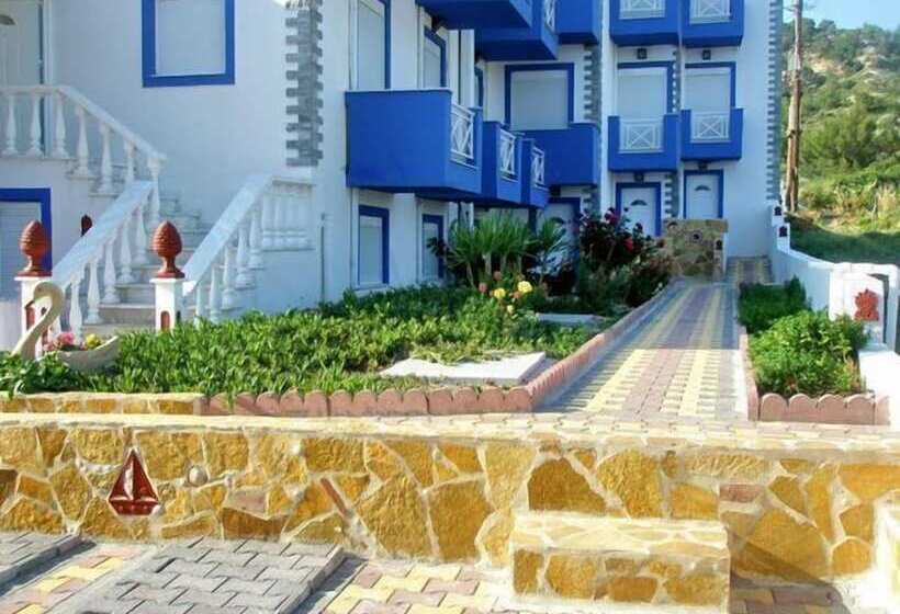 בית מלון כפרי Aphrodite Beach