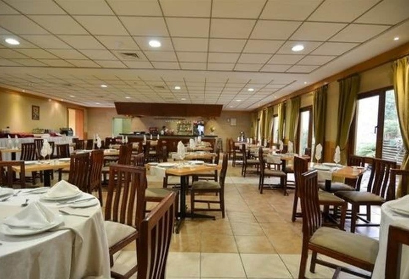 فندق Diego De Almagro Puerto Montt