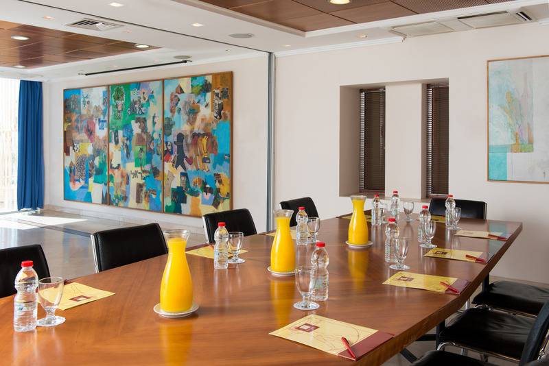 ホテル Leonardo Gordon Beach