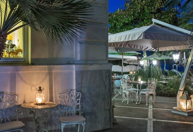 هتل Luxury Villa Excelsior Parco